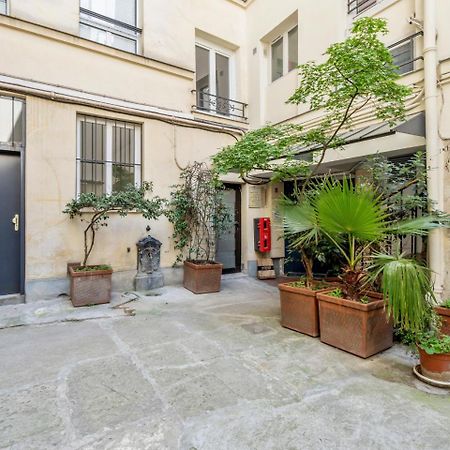 Joli Studio Rue De Nazareth París Exterior foto